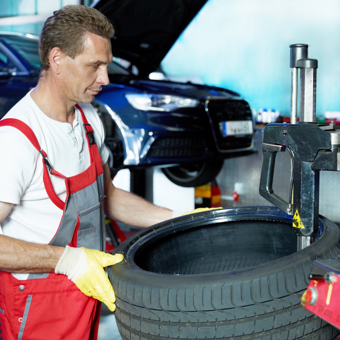 Auswuchtmaschine in Betrieb