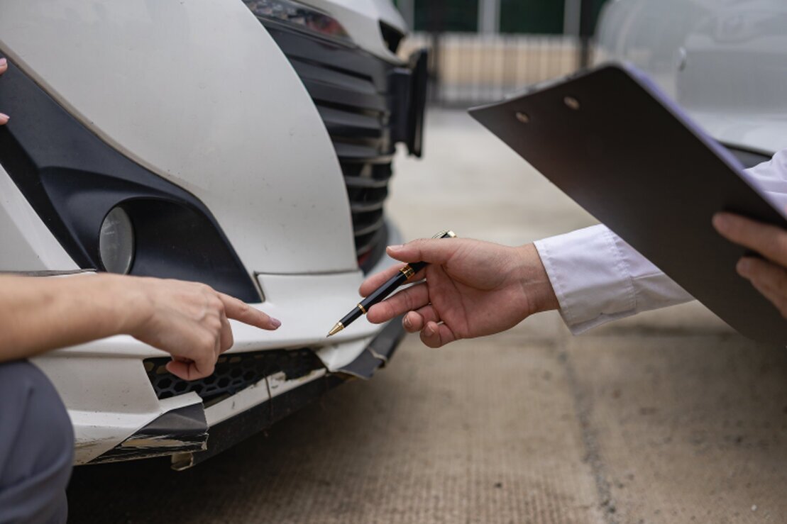 Smart Repair an Stoßstange