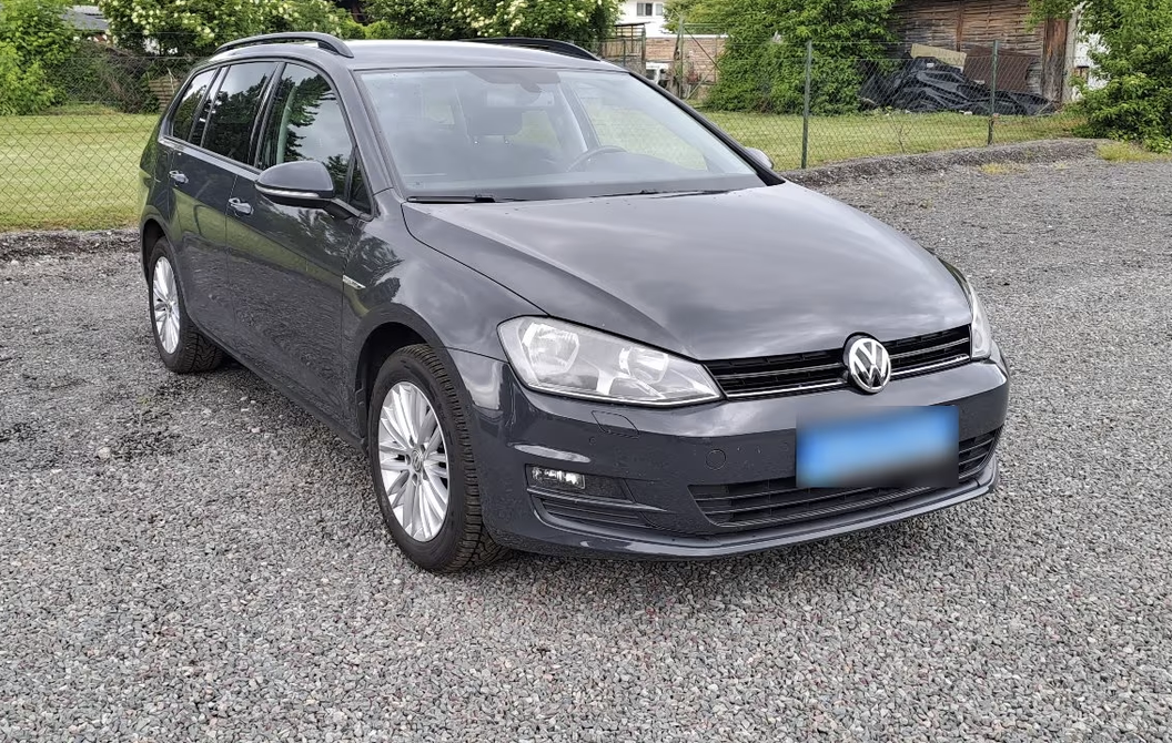 VW Golf grau Seitenansicht